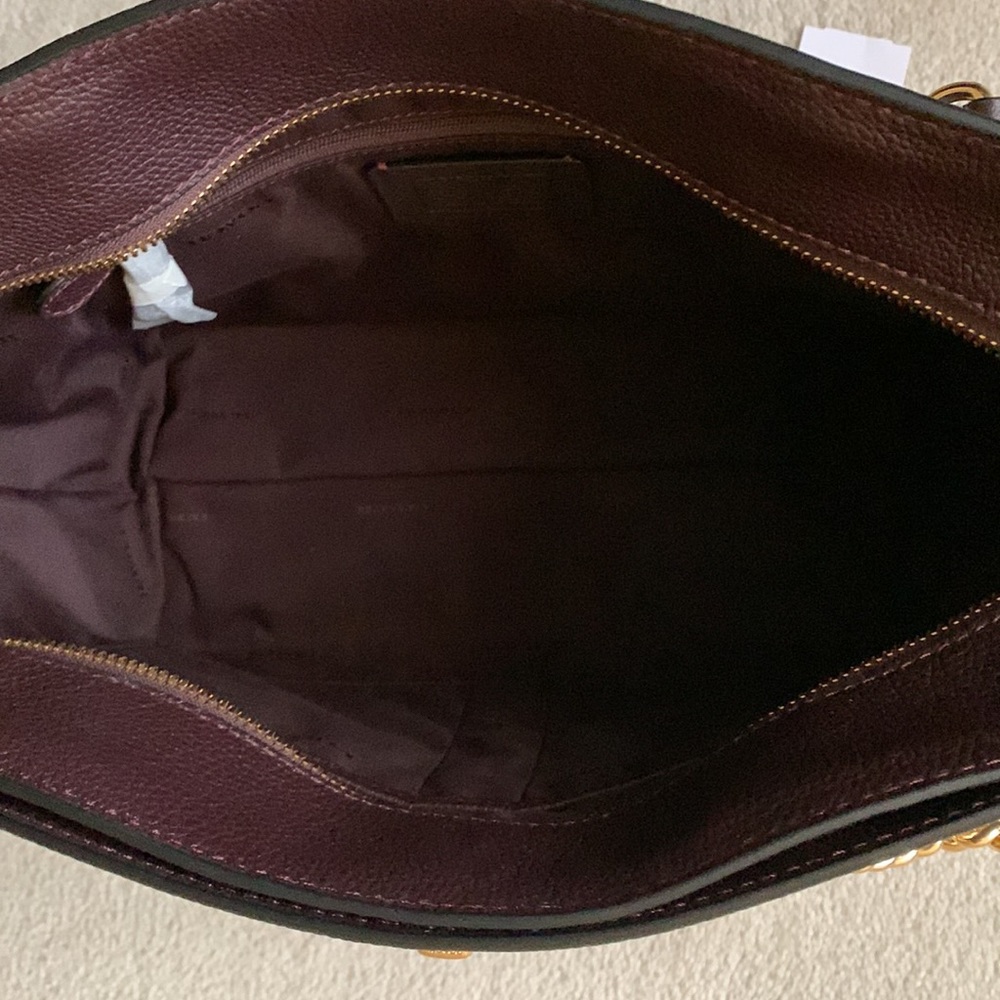 💕🎉HP🎉💕 LAST ONE - NWT COACH Burgundy Pebbled Leather Shoulder Bag - Picture 4 of 5